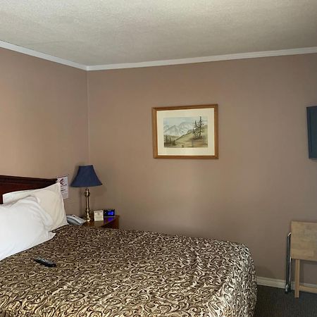 وايتباي Lucien Motel المظهر الخارجي الصورة